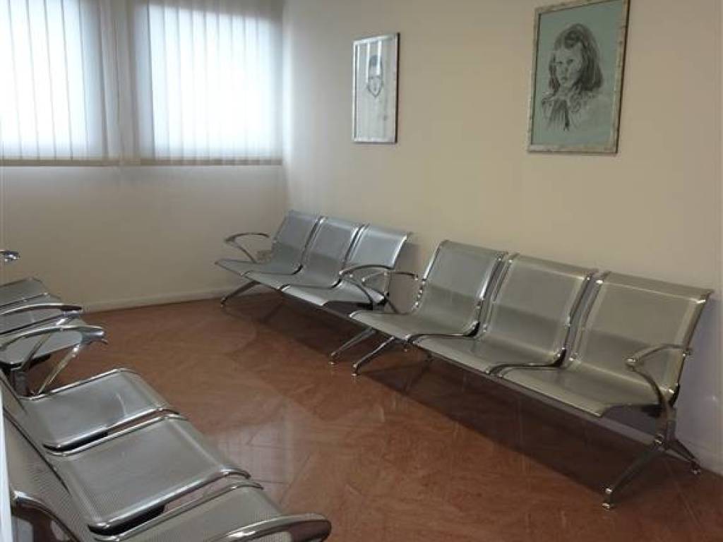 ufficio in vendita a Pisa in zona Porta a Lucca