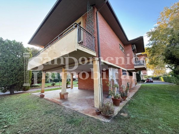 casa indipendente in vendita a Pisa in zona Barbaricina