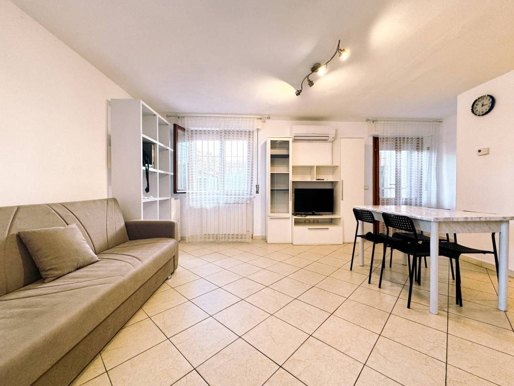 appartamento in vendita a Pisa in zona Tirrenia