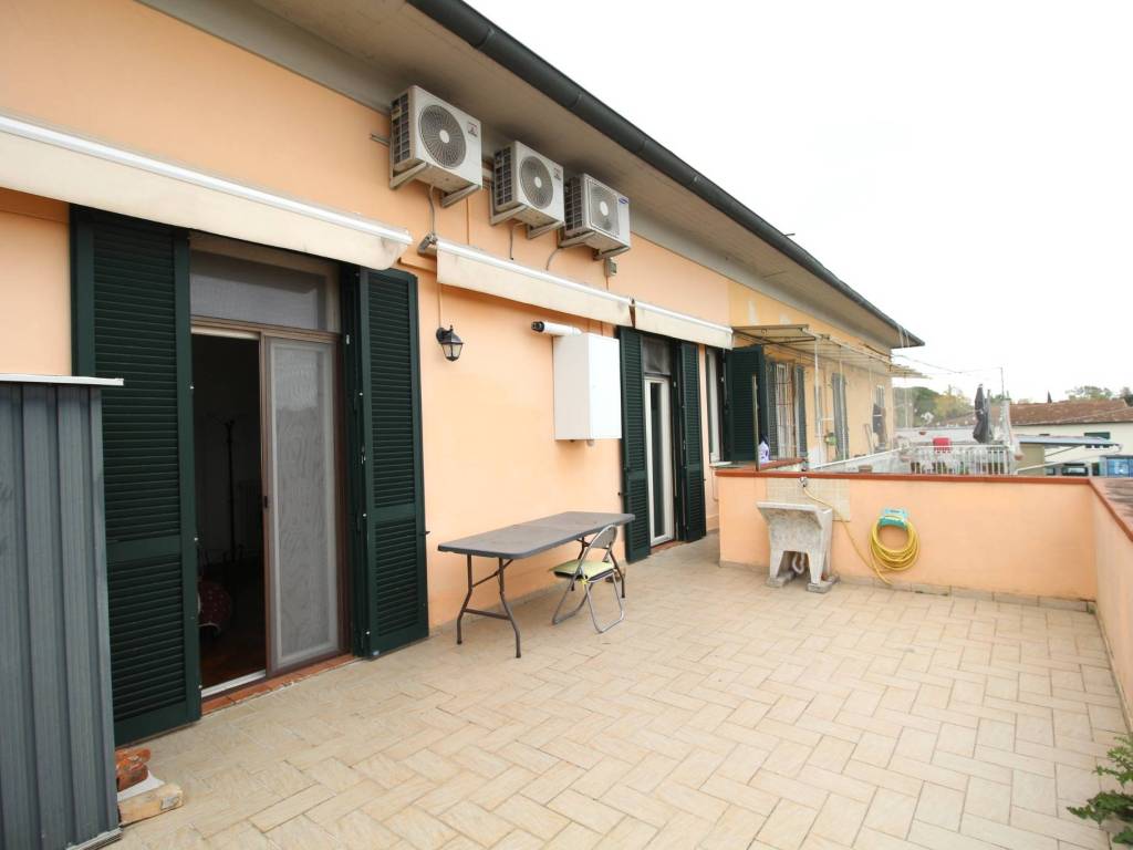 appartamento in vendita a Pisa in zona Barbaricina