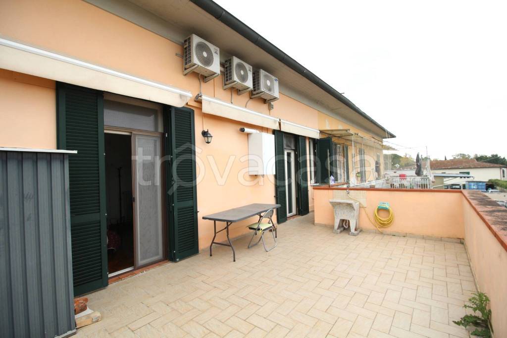 appartamento in vendita a Pisa in zona Barbaricina