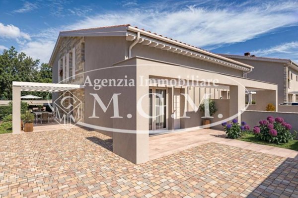 casa indipendente in vendita a Pisa in zona Riglione