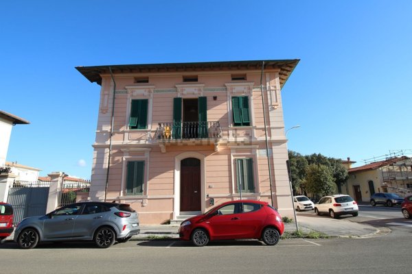 appartamento in vendita a Pisa in zona Marina di Pisa