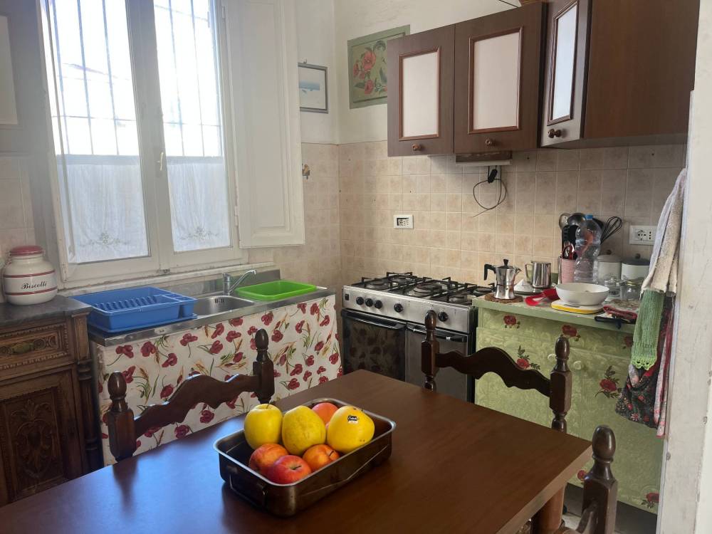 casa indipendente in vendita a Pisa in zona Oratoio