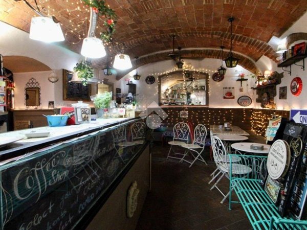 negozio in vendita a Pisa in zona Quartiere Santa Maria