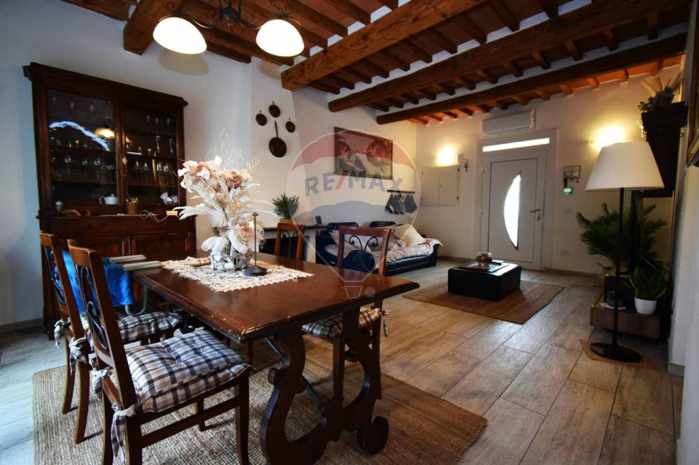casa indipendente in vendita a Pisa in zona La Vettola