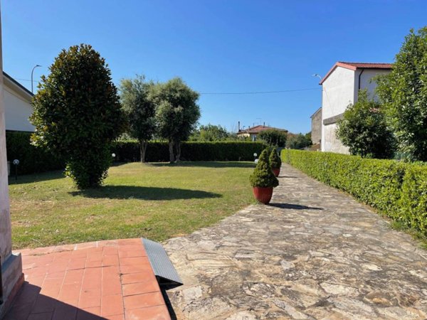 casa indipendente in vendita a Pisa in zona La Vettola