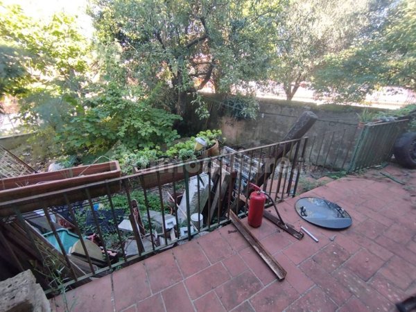 casa indipendente in vendita a Pisa in zona Riglione