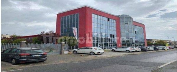 ufficio in vendita a Pisa in zona Ospedaletto