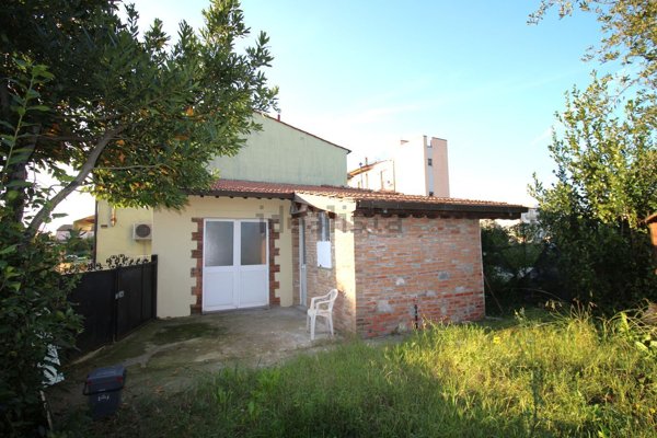 appartamento in vendita a Pisa in zona Oratoio