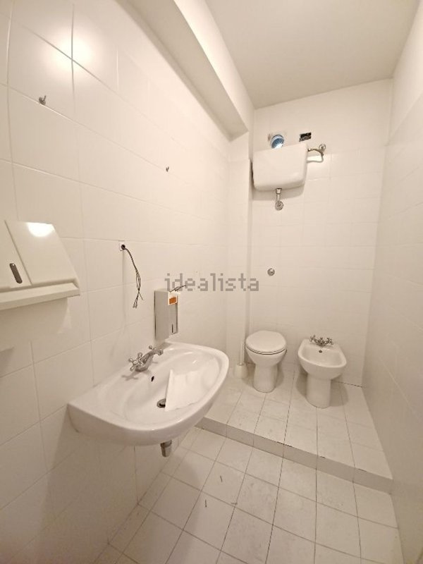 ufficio in vendita a Pisa in zona Porta a Lucca