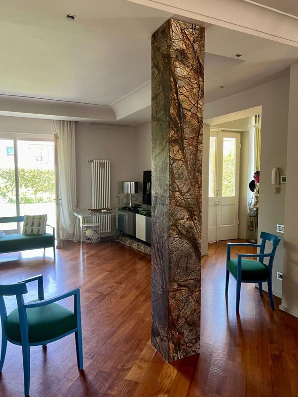 casa indipendente in vendita a Pisa in zona Tirrenia