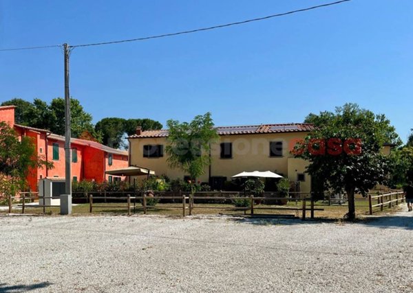 casa indipendente in vendita a Pisa in zona Lungarni