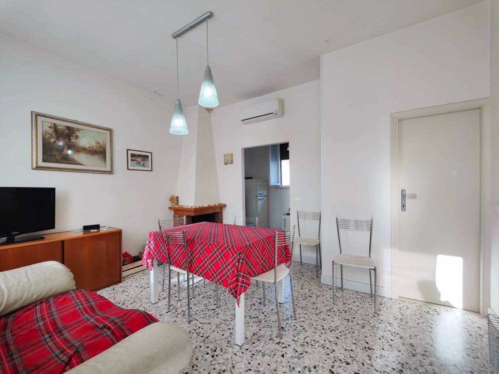 appartamento in vendita a Pisa in zona Tirrenia