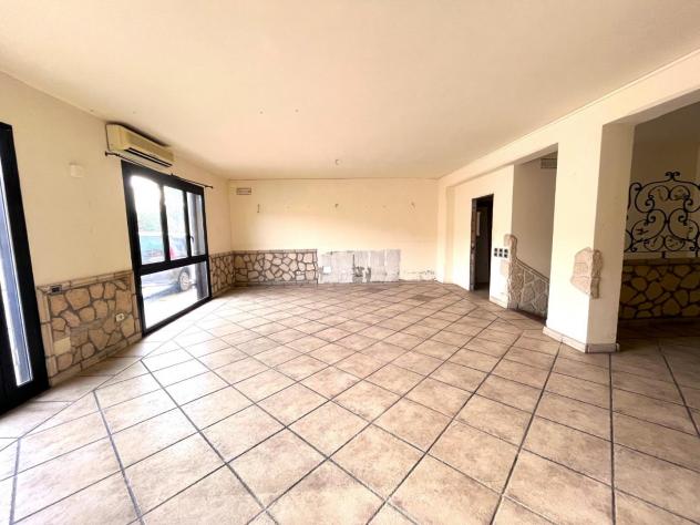 negozio in vendita a Pisa in zona Porta a Mare