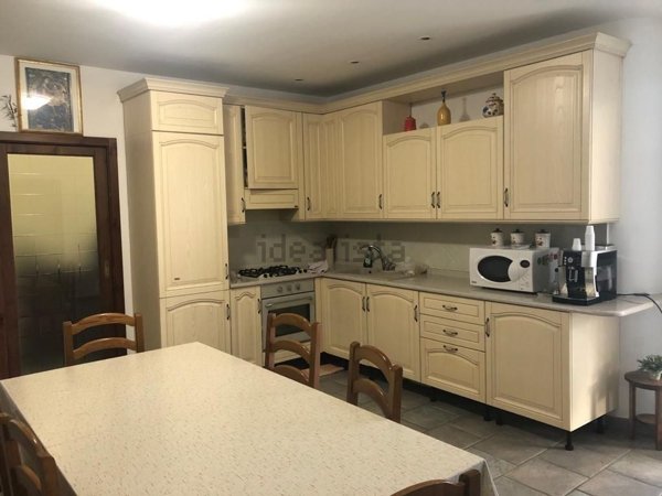 casa indipendente in vendita a Pisa in zona Ospedaletto