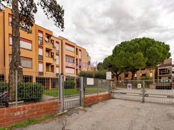 appartamento in vendita a Pisa in zona Stazione