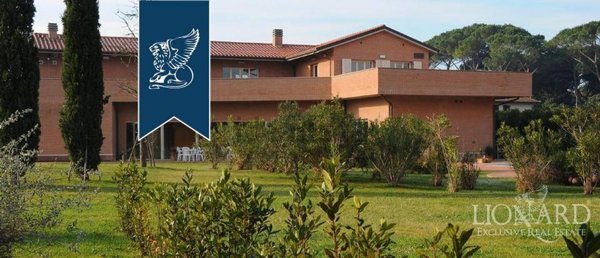 casa indipendente in vendita a Pisa in zona Centro Storico