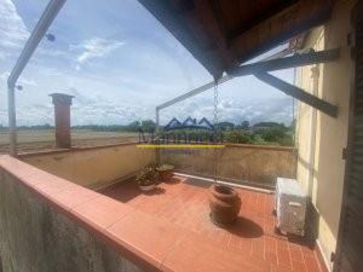 appartamento in vendita a Pisa in zona Oratoio