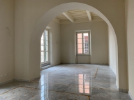 appartamento in vendita a Pisa in zona Lungarni