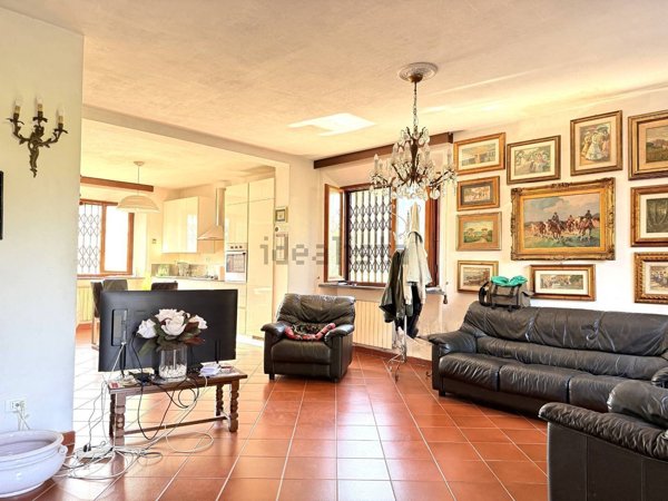 casa indipendente in vendita a Pisa in zona La Vettola