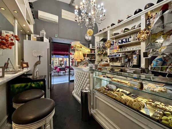 negozio in vendita a Pisa