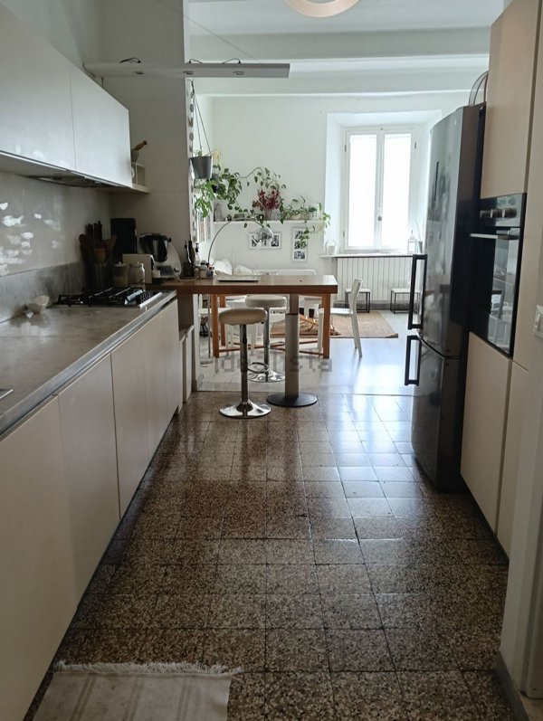 appartamento in vendita a Pisa in zona Lungarni