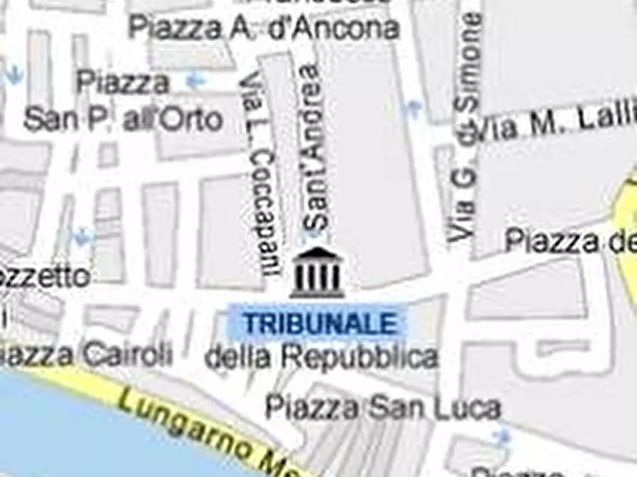 locale commerciale in vendita a Pisa in zona Centro Storico