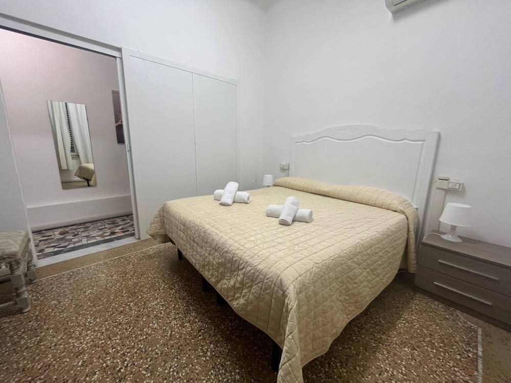 negozio in vendita a Pisa