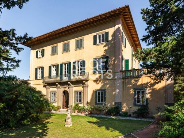 villa in vendita a Pisa in zona Centro Storico