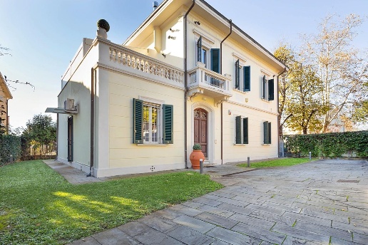 casa indipendente in vendita a Pisa in zona Porta a Mare
