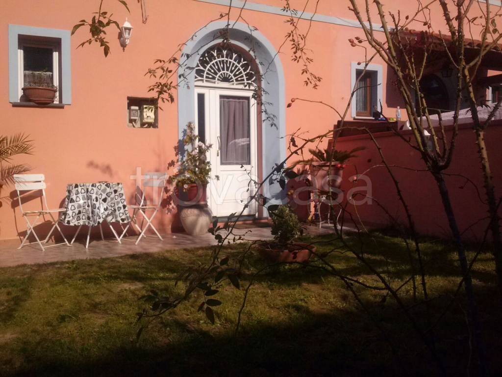 casa indipendente in vendita a Pisa in zona Putignano