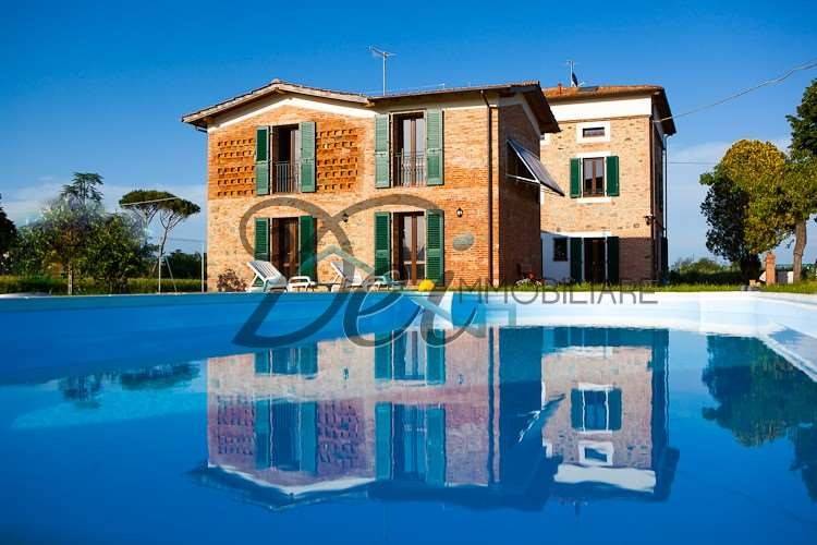 casa indipendente in vendita a Pisa in zona Barbaricina