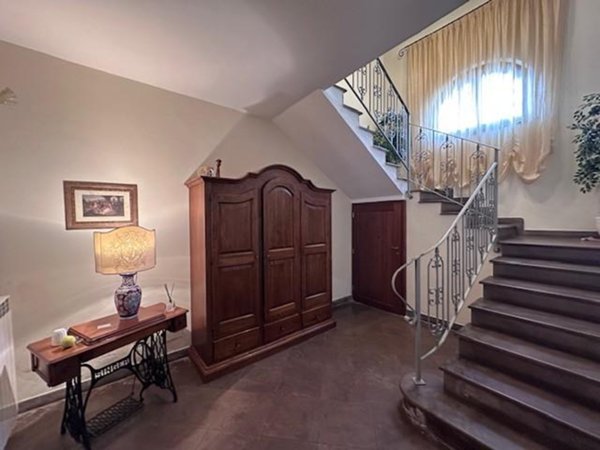 casa indipendente in vendita a Pisa in zona Oratoio