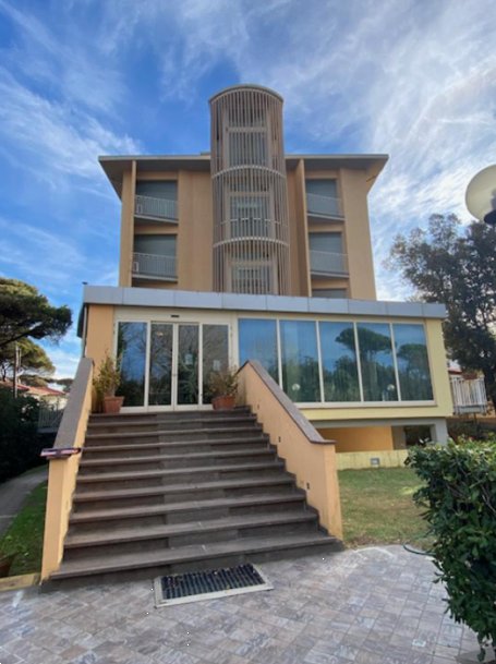 negozio in vendita a Pisa