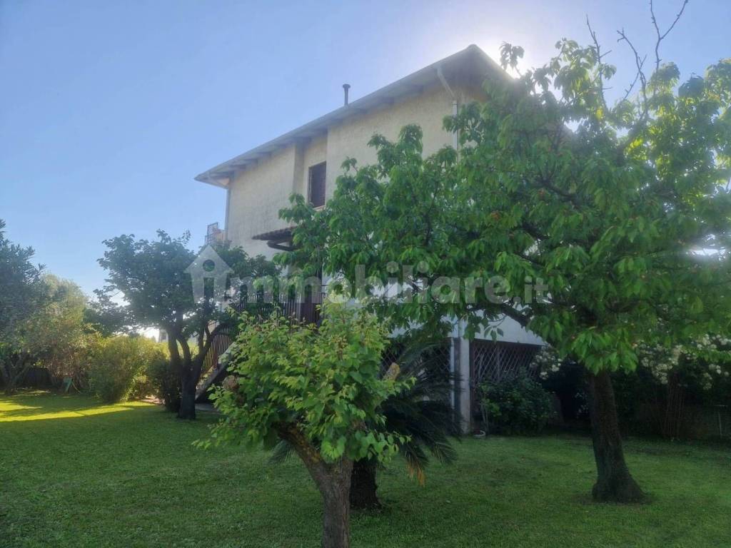 casa indipendente in vendita a Pisa in zona Putignano