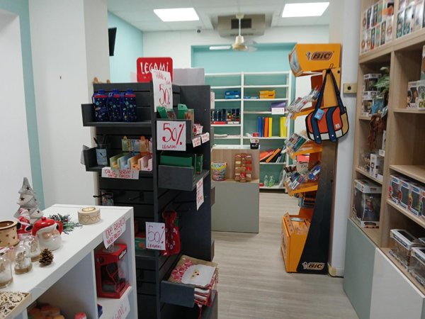 negozio in vendita a Pisa in zona Quartiere San Francesco