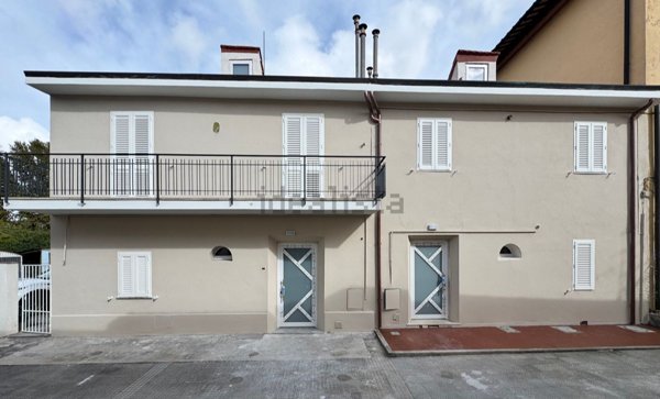 casa indipendente in vendita a Pisa