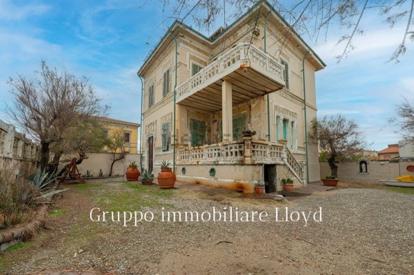 casa indipendente in vendita a Pisa in zona Marina di Pisa