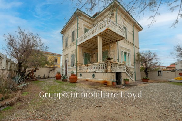 casa indipendente in vendita a Pisa in zona Marina di Pisa