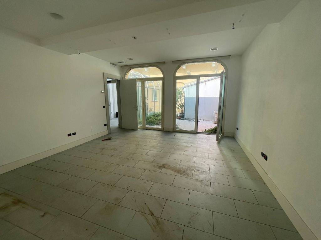 appartamento in vendita a Pisa in zona Marina di Pisa