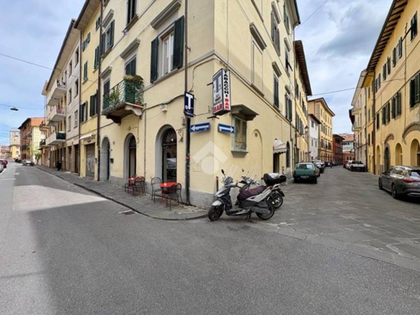 negozio in vendita a Pisa in zona Quartiere Sant'Antonio