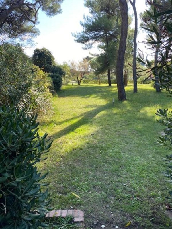 casa indipendente in vendita a Pisa in zona Calambrone