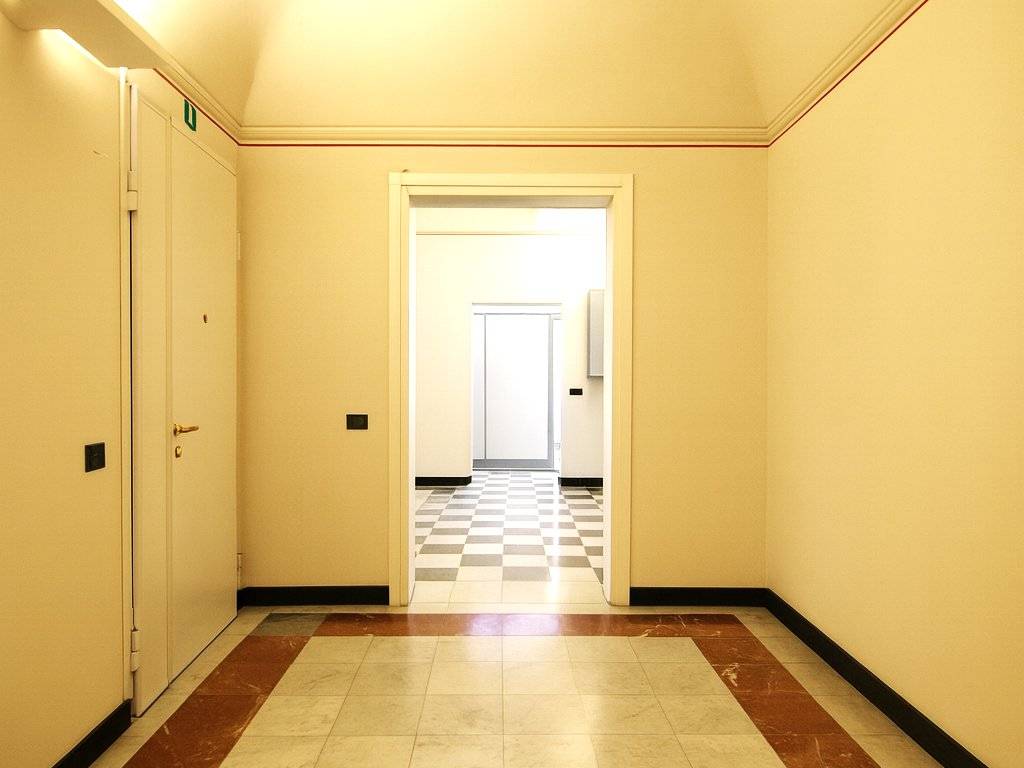 appartamento in vendita a Pisa in zona Lungarni