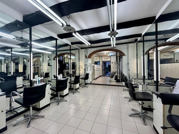 negozio in vendita a Pisa in zona Quartiere Sant'Antonio