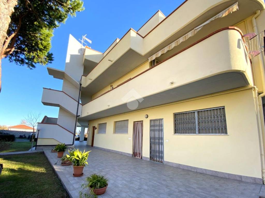 appartamento in vendita a Pisa in zona Marina di Pisa