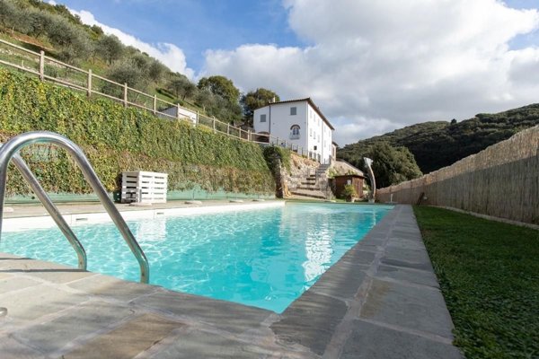 casale in vendita a Pisa