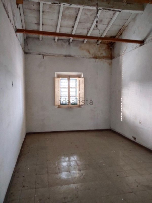 intera palazzina in vendita a Pisa in zona Ospedaletto