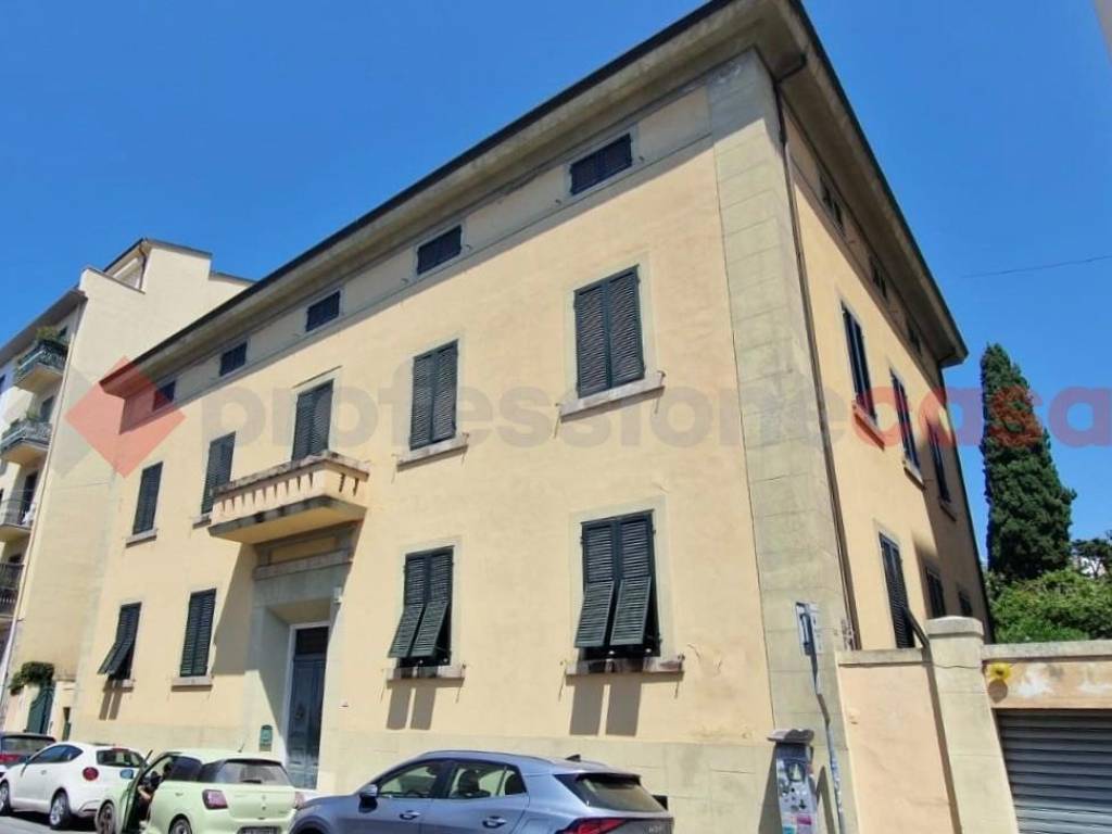 appartamento in vendita a Pisa in zona Quartiere Sant'Antonio