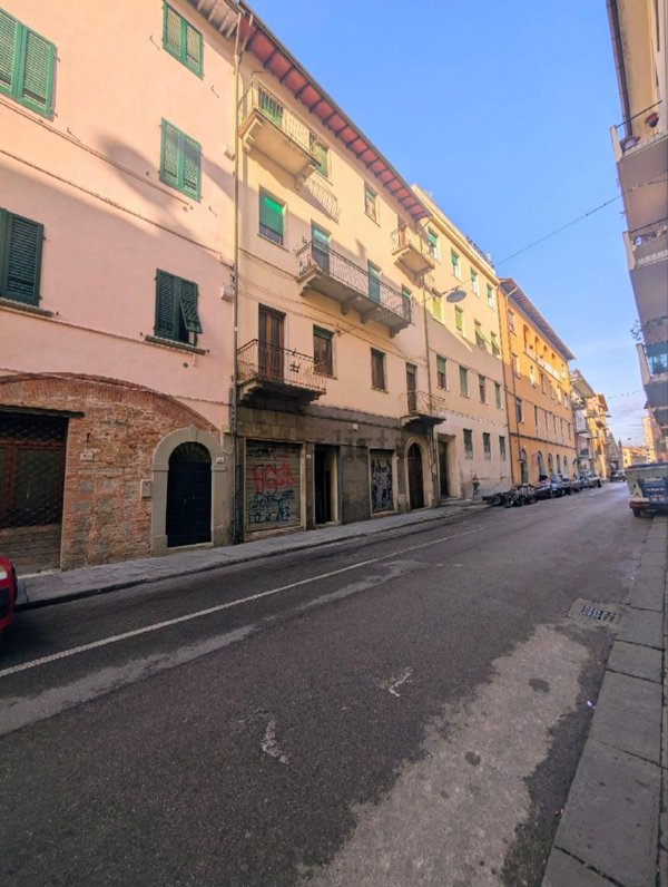 appartamento in vendita a Pisa in zona Quartiere Sant'Antonio